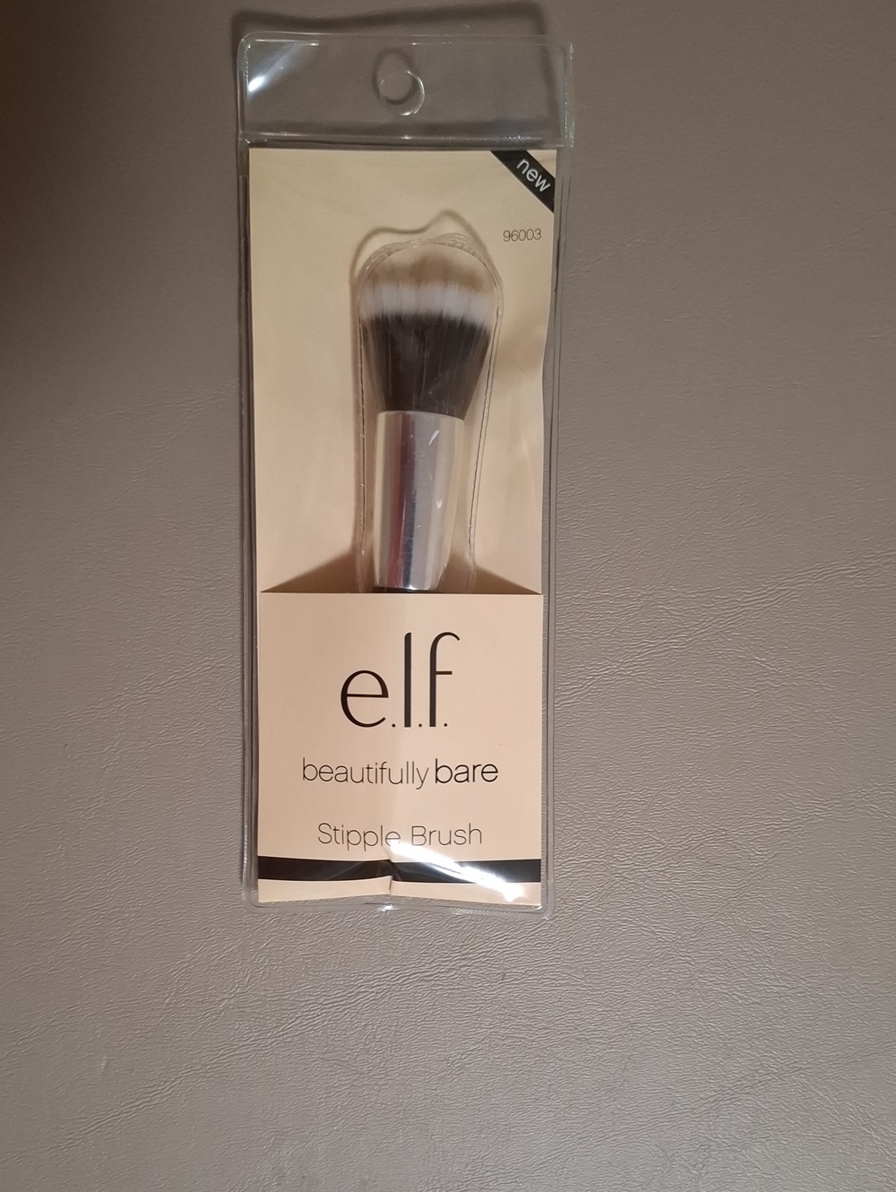 ELF Beautifully Bare Stipple Makeup Brush 96003 Black And Silver